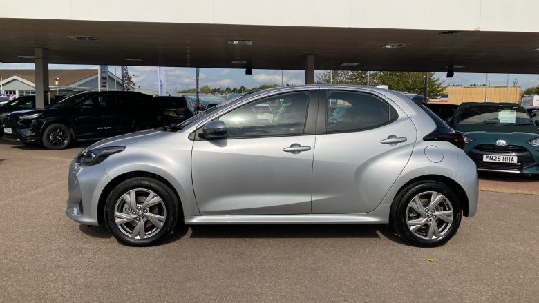 Toyota Yaris 1.5 Hybrid Icon 5dr CVT Hybrid Hatchback